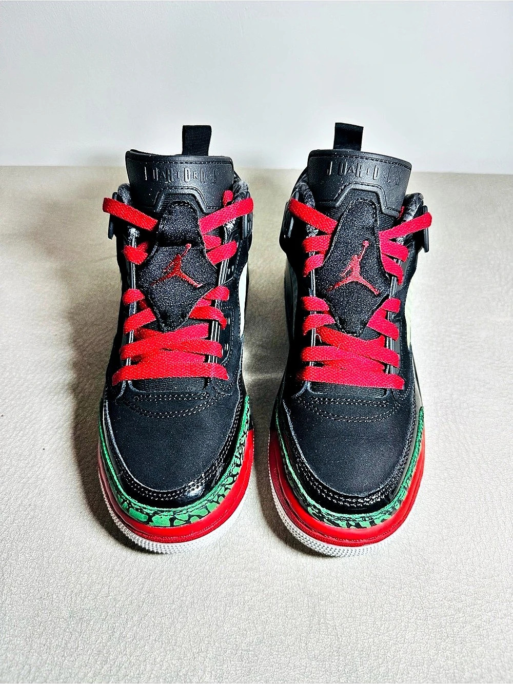 Jordan Air Jordan Spizike Black & Red Sneakers Like New